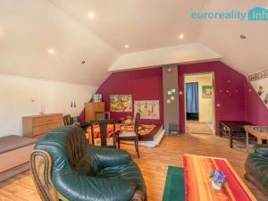 Prodej rodinného domu, Volfartice, 239 m2