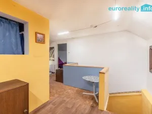 Prodej rodinného domu, Volfartice, 239 m2