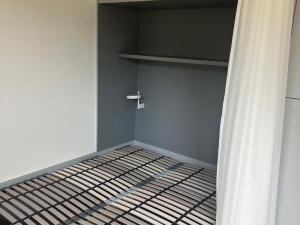 Pronájem bytu 1+kk, Praha - Smíchov, Smrčinská, 60 m2