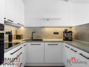 Pronájem bytu 3+kk, Dašice, U Kasáren, 69 m2