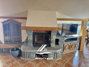 Pronájem rodinného domu, Hlučín, Kolejní, 470 m2