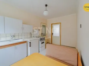 Prodej bytu 2+1, Jindřichov, 79 m2