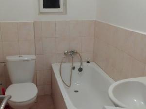 Pronájem bytu 2+kk, Praha - Vysočany, Freyova, 46 m2