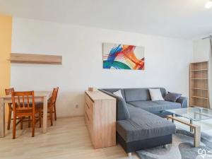 Pronájem bytu 2+kk, Olomouc, Jeremiášova, 64 m2