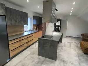 Pronájem bytu 3+kk, Kolín, Politických vězňů, 110 m2