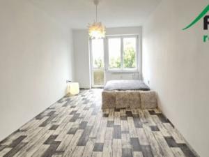 Pronájem bytu 2+1, Tachov, školní, 58 m2