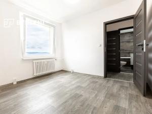 Pronájem bytu 2+1, Bílina, Sídliště Za Chlumem, 55 m2