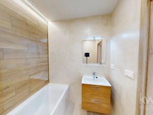 Pronájem bytu 3+kk, Praha - Modřany, Plevenská, 64 m2