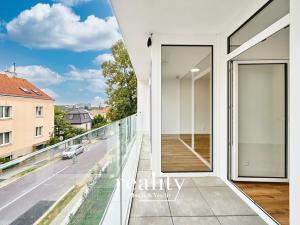 Pronájem bytu 2+kk, Znojmo, Jarošova, 46 m2