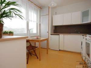 Prodej bytu 1+1, Brno, Štouračova, 30 m2