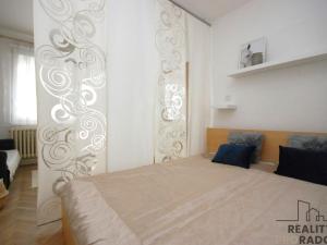 Prodej bytu 1+1, Brno, Štouračova, 30 m2