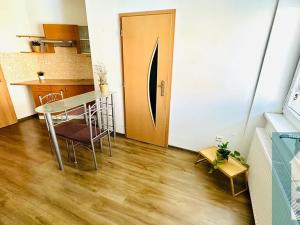 Pronájem bytu 1+kk, Kroměříž, Kojetínská, 28 m2