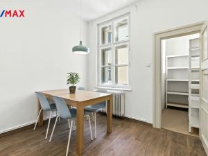 Pronájem bytu 3+1, Praha - Nové Město, Podskalská, 111 m2
