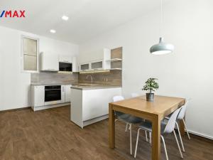 Pronájem bytu 3+1, Praha - Nové Město, Podskalská, 111 m2