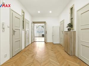 Pronájem bytu 3+1, Praha - Nové Město, Podskalská, 111 m2