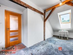 Prodej rodinného domu, Brno - Žebětín, Akátová, 222 m2