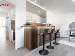 Prodej bytu 4+kk, Meziboří, J. A. Komenského, 64 m2