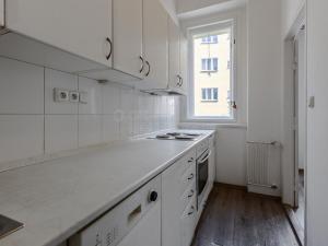 Prodej bytu 3+1, Praha - Bubeneč, Jugoslávských partyzánů, 79 m2