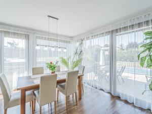 Prodej rodinného domu, Králův Dvůr - Levín, Na Vyhlídce, 97 m2