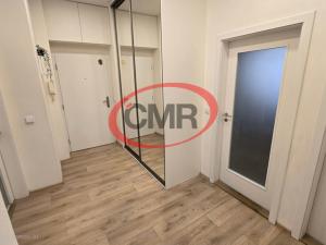 Prodej bytu 2+1, Praha, Terronská, 71 m2