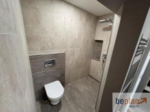 Prodej bytu 1+1, Karlovy Vary, Jabloňová, 49 m2