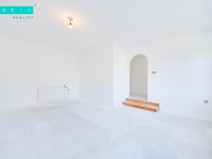 Prodej bytu 2+1, Luběnice, 140 m2