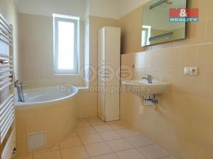 Prodej bytu 2+kk, Milovice - Mladá, Armádní, 52 m2