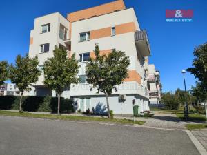 Prodej bytu 2+kk, Milovice - Mladá, Armádní, 52 m2
