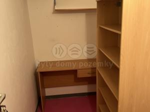 Pronájem bytu 1+kk, Praha - Krč, Štúrova, 28 m2