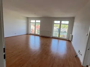 Pronájem bytu 3+kk, Karlovy Vary, Raisova, 100 m2