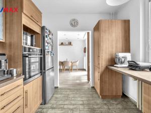 Prodej bytu 3+1, Hradec Králové - Moravské Předměstí, Sekaninova, 74 m2