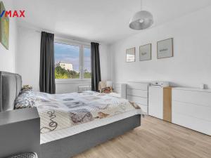 Prodej bytu 3+1, Hradec Králové - Moravské Předměstí, Sekaninova, 74 m2