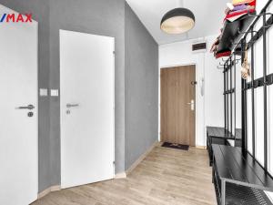 Prodej bytu 3+1, Hradec Králové - Moravské Předměstí, Sekaninova, 74 m2