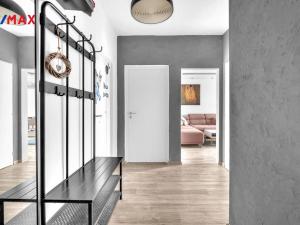 Prodej bytu 3+1, Hradec Králové - Moravské Předměstí, Sekaninova, 74 m2