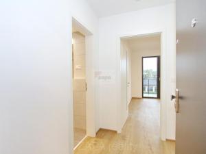 Pronájem bytu 2+kk, Praha - Horní Měcholupy, Milánská, 40 m2