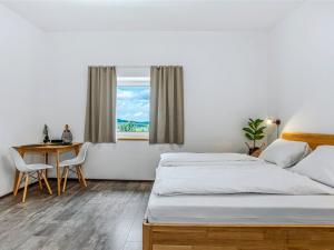 Prodej bytu 1+kk, Černá v Pošumaví, 28 m2