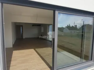 Prodej rodinného domu, Kladno - Dubí, Pechlátova, 353 m2