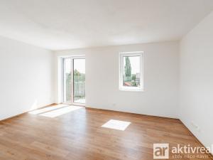 Pronájem bytu 1+kk, Ovčáry, Na Bulánce, 32 m2