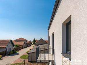 Pronájem bytu 1+kk, Ovčáry, Na Bulánce, 32 m2