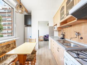 Pronájem bytu 3+kk, Praha - Michle, V dolině, 56 m2