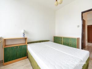 Pronájem bytu 3+kk, Praha - Michle, V dolině, 56 m2