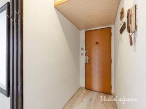 Pronájem bytu 3+kk, Praha - Michle, V dolině, 56 m2
