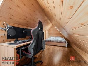 Prodej bytu 2+1, Trutnov, 80 m2