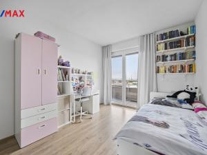 Prodej bytu 4+kk, Praha - Letňany, Kadečkové, 93 m2