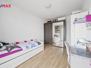 Prodej bytu 4+kk, Praha - Letňany, Kadečkové, 93 m2