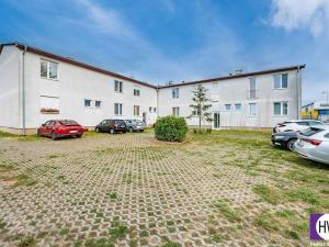 Prodej garážového stání, Vestec, U Strouhy, 13 m2