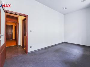 Pronájem obchodního prostoru, Praha - Staré Město, Staroměstské náměstí, 350 m2