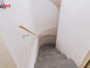 Pronájem obchodního prostoru, Praha - Staré Město, Staroměstské náměstí, 350 m2