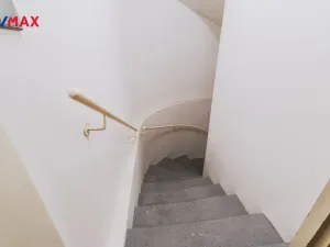 Pronájem obchodního prostoru, Praha - Staré Město, Staroměstské náměstí, 350 m2