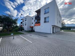 Pronájem bytu 1+kk, Plzeň - Valcha, Špačková, 32 m2